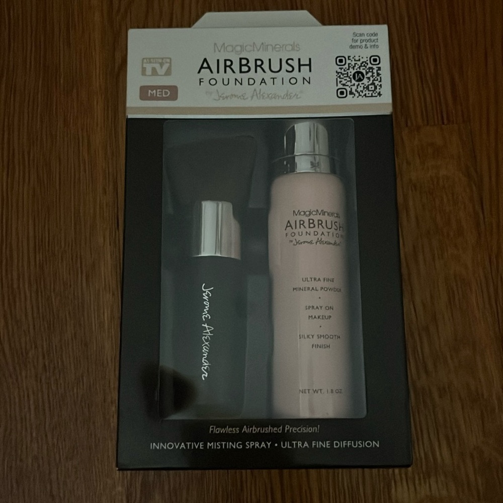 Magic minerals air brush  foundation shade medium